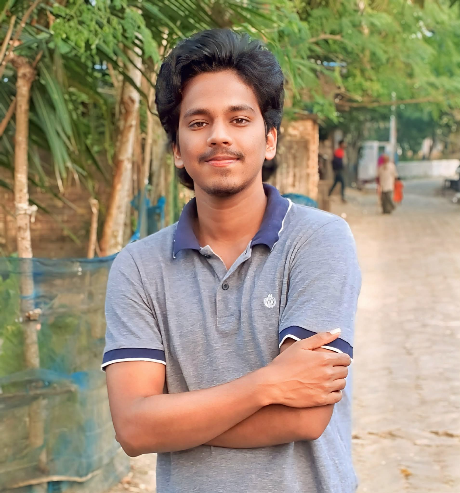 Md Mozahidul (Emon)